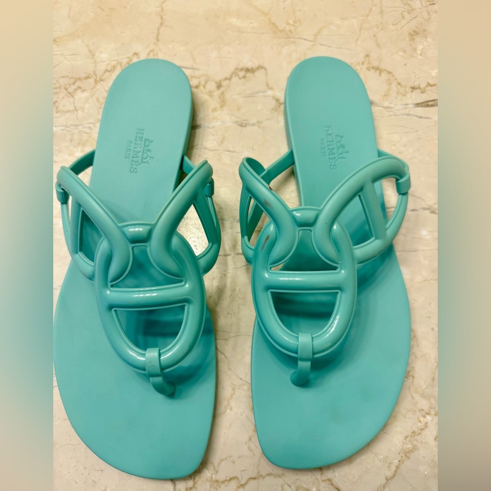Hermes Egerie Sandals Vert Embrun size 39